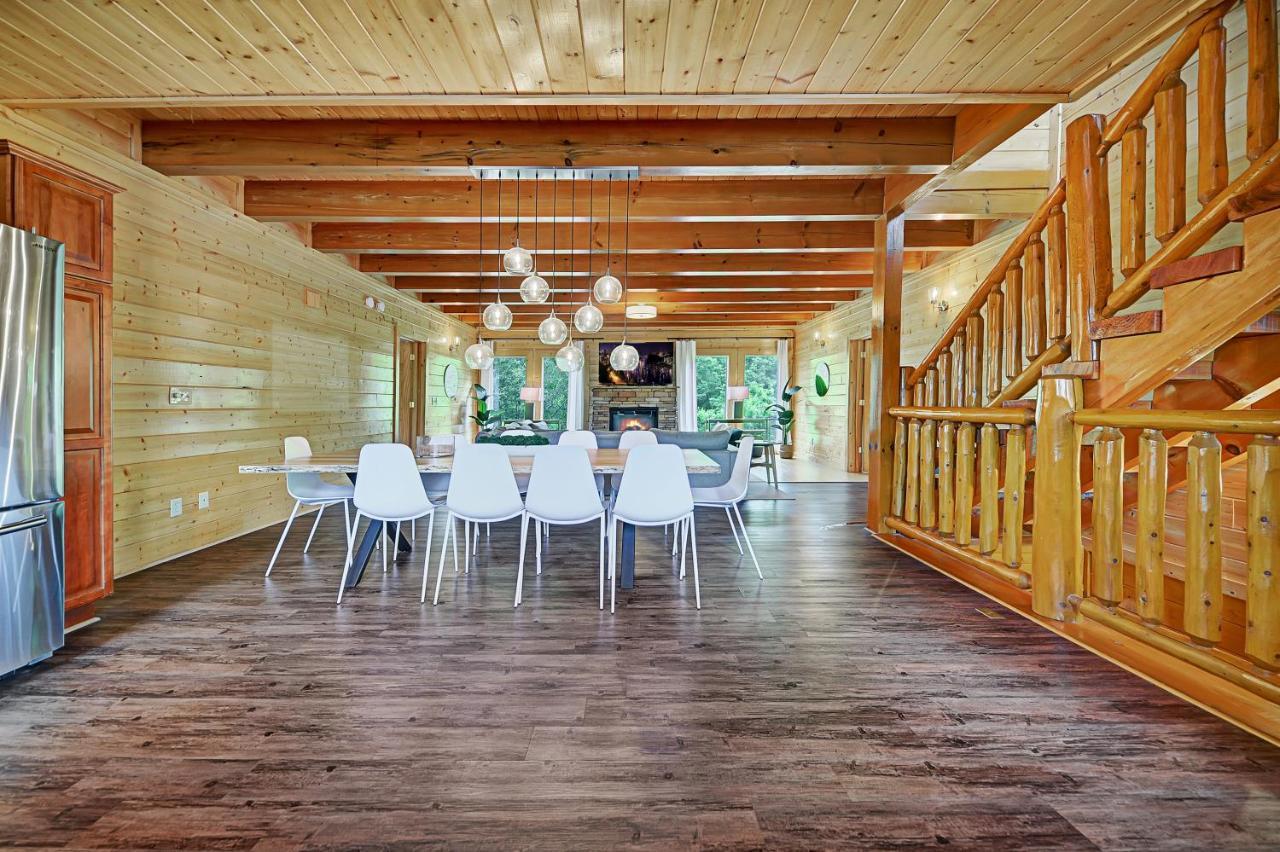 Gorgeous Large Mountain View Cabin W Hot Tub, Free Wifi, Games Villa Sevierville Dış mekan fotoğraf