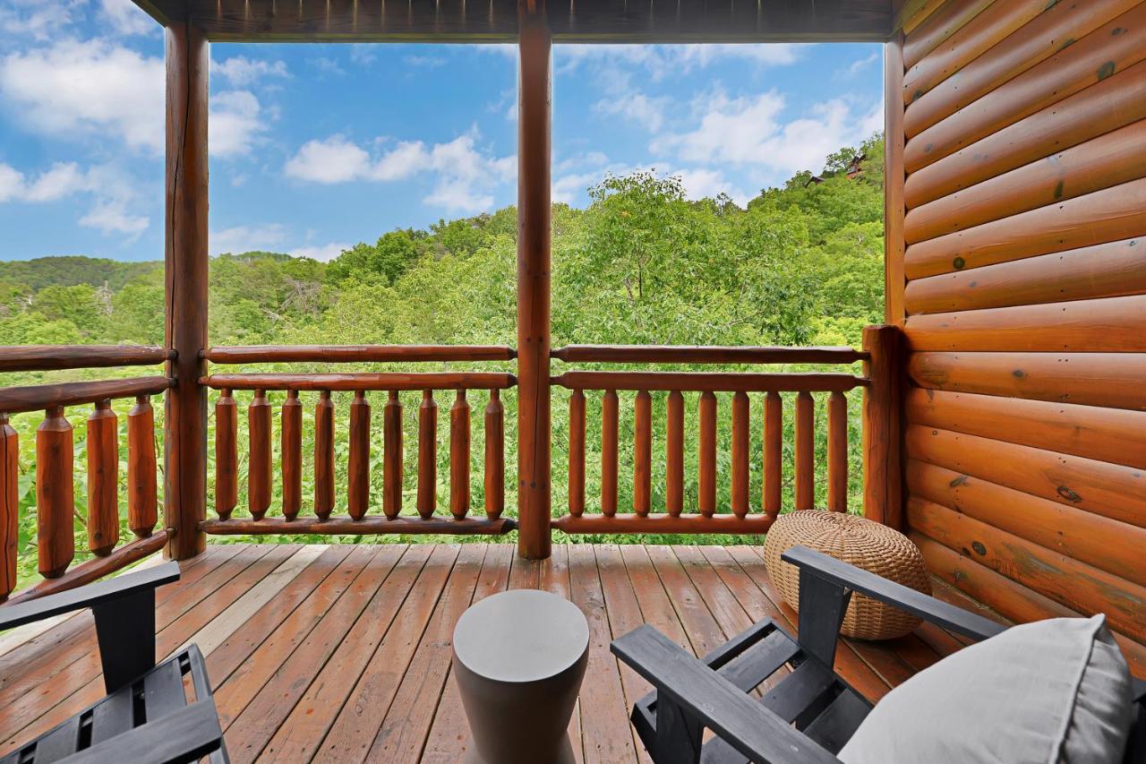 Gorgeous Large Mountain View Cabin W Hot Tub, Free Wifi, Games Villa Sevierville Dış mekan fotoğraf