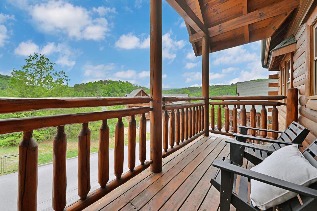 Gorgeous Large Mountain View Cabin W Hot Tub, Free Wifi, Games Villa Sevierville Dış mekan fotoğraf