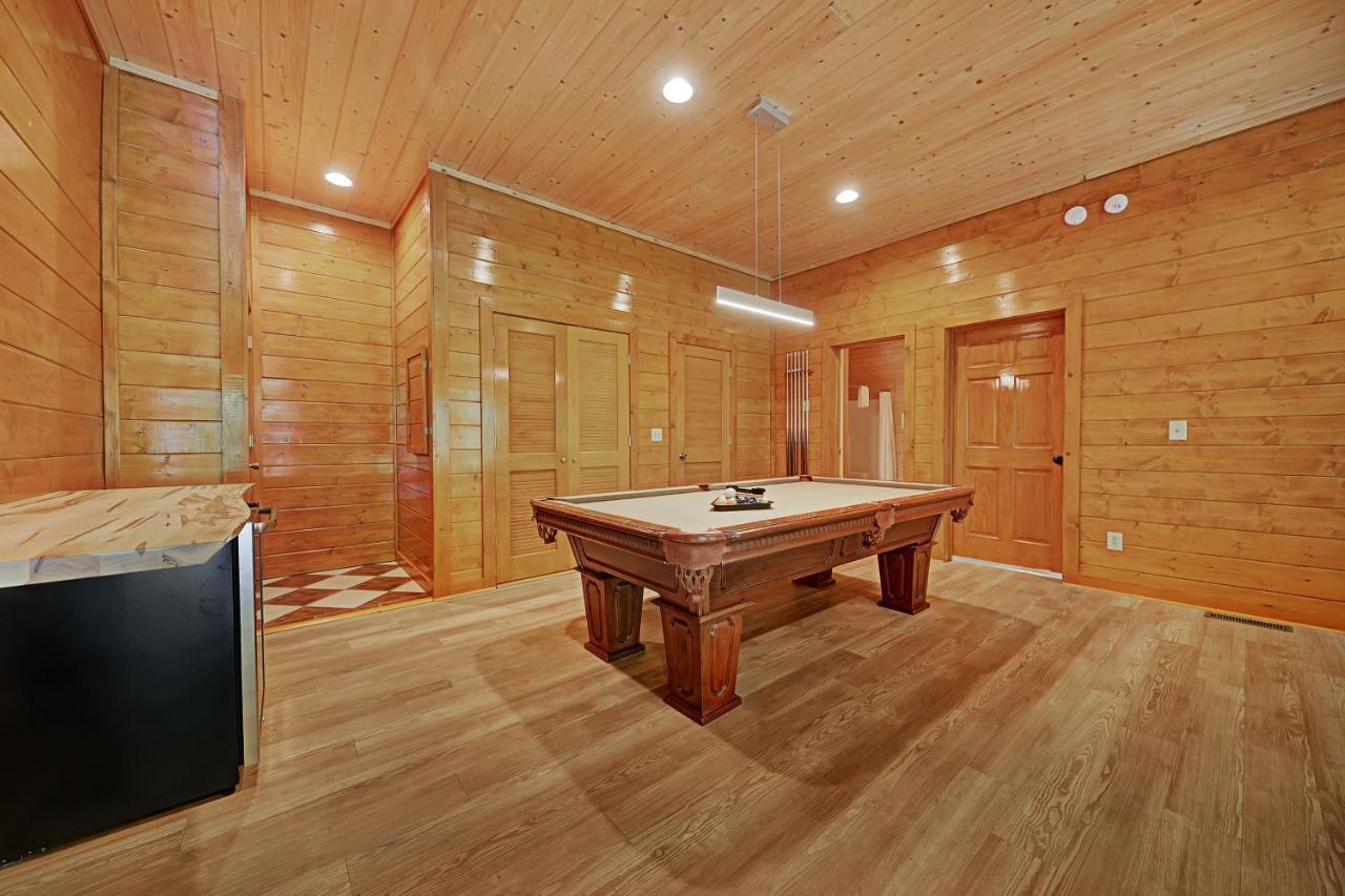 Gorgeous Large Mountain View Cabin W Hot Tub, Free Wifi, Games Villa Sevierville Dış mekan fotoğraf