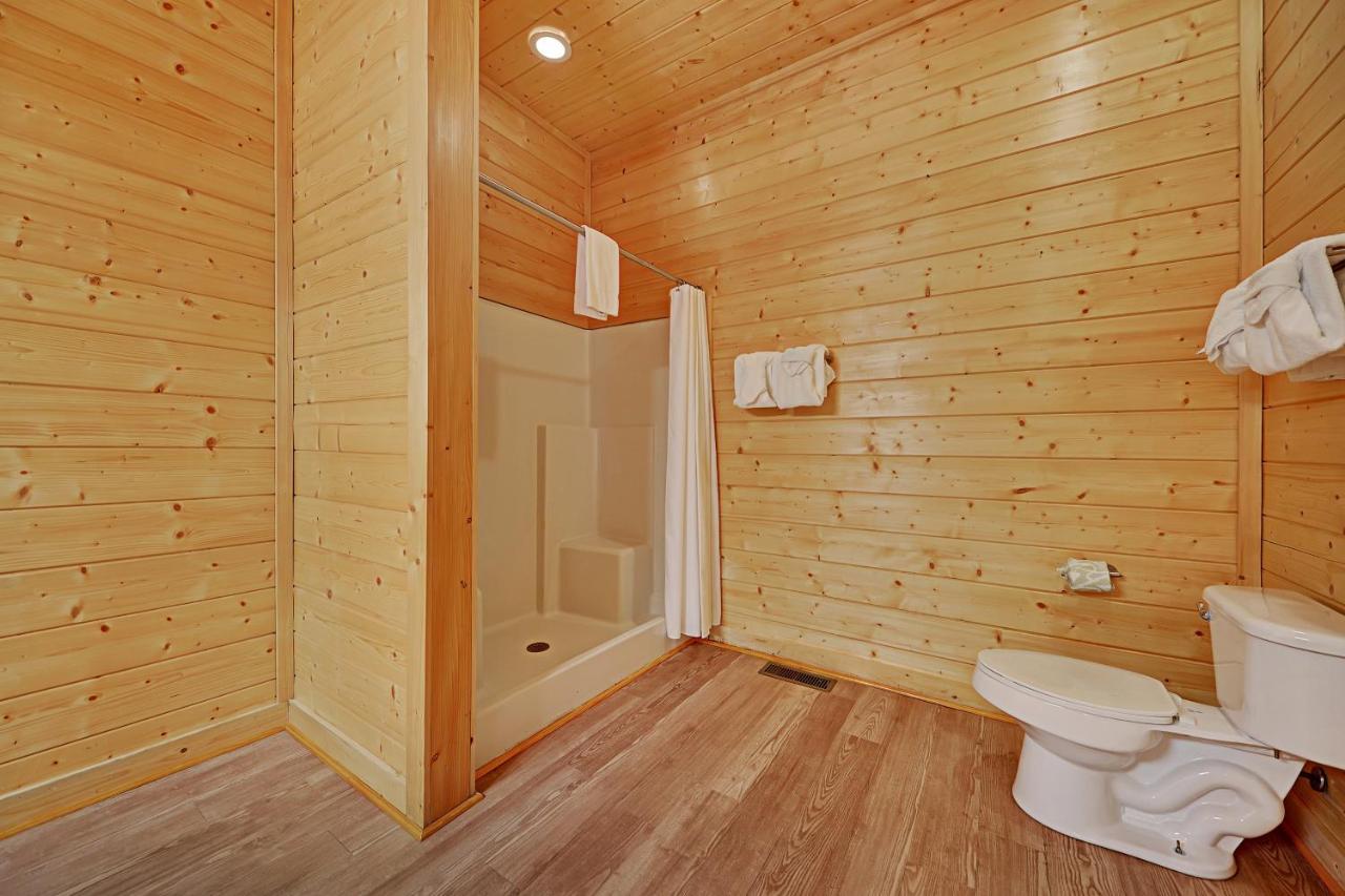 Gorgeous Large Mountain View Cabin W Hot Tub, Free Wifi, Games Villa Sevierville Dış mekan fotoğraf